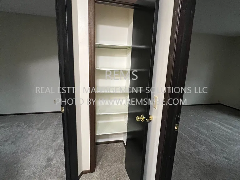 701 709 12th Street 1400 #1406 — Photo 14