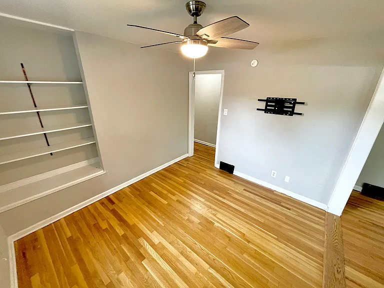 1773 Palmer Park Blvd — Photo 13