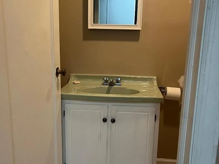 43 Rocky Point Rd — Photo 10