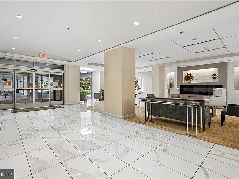 5101 River Rd #1201 — Photo 25