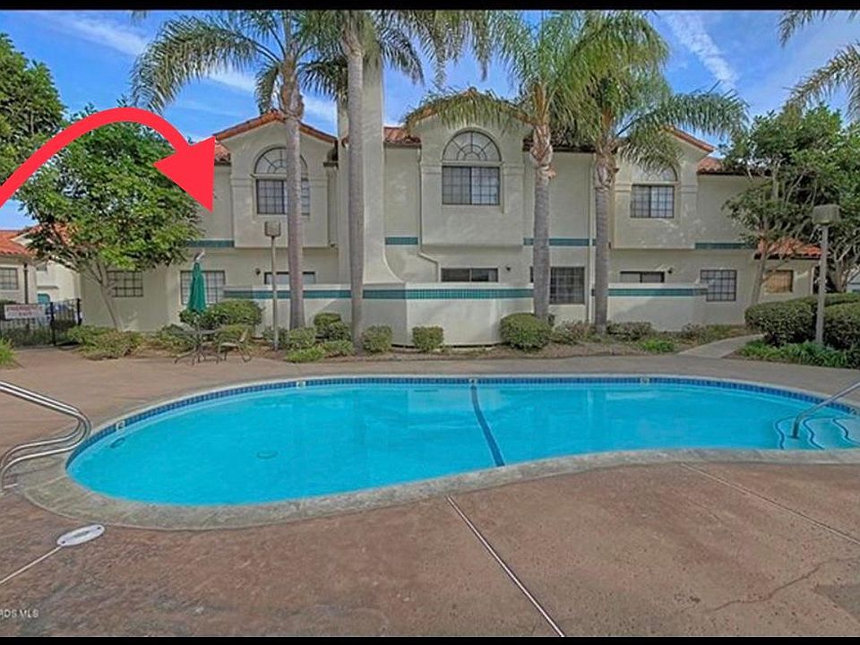 1st image of 190 Courtyard Dr