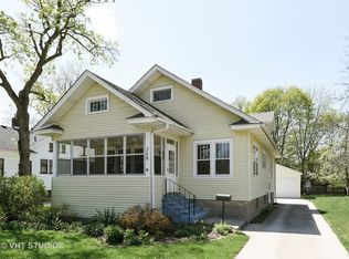 720 Augusta Ave, Elgin, IL 60120