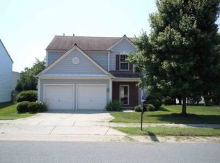 8927 Whistlers Chase Dr, Charlotte, NC 28269