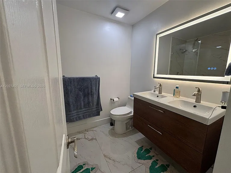 10253 NW 51st Ter #10253 — Photo 17