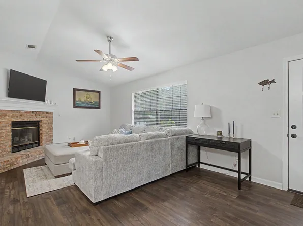 1553 Merry Oaks Ct, Tallahassee, FL 32303