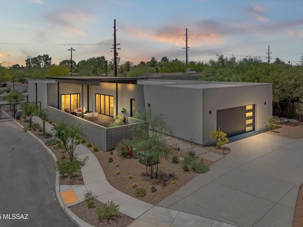 2805 N Bella Terraza Ct N, Tucson, AZ 85712