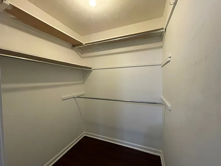 1425 Joyner Dr — Photo 8