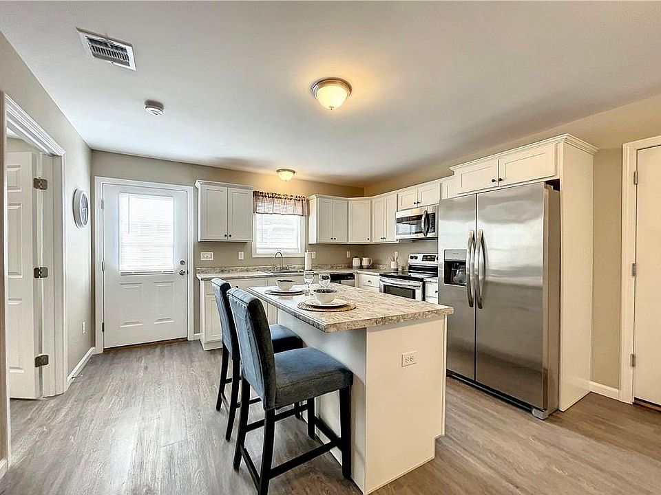 470 Norwich Rd Salem CT Zillow