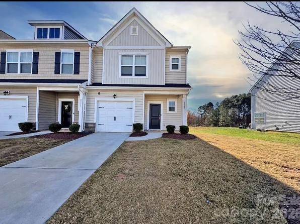 8109 Sheffield Dr, Terrell, NC 28682