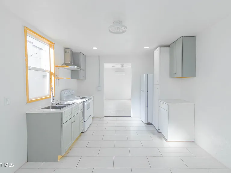 916 S Tays St #4 — Photo 11