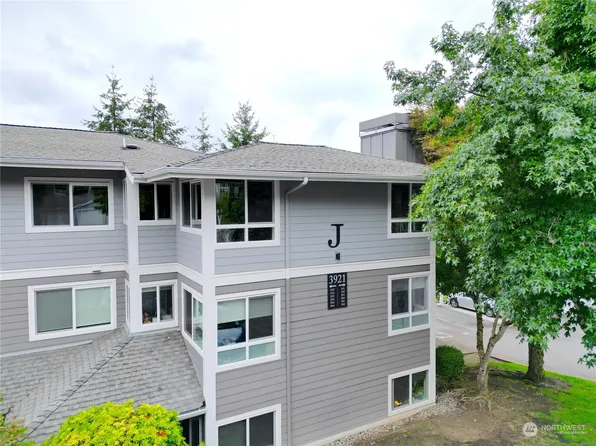 3921 243rd Place SE #J301, Bothell, WA 98021