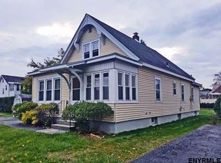 10 Clayton Pl, Albany, NY 12209