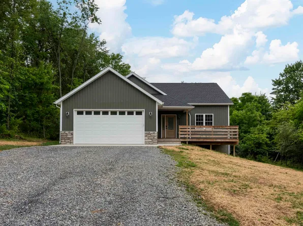 196 Northridge Ct, Howard, OH 43028