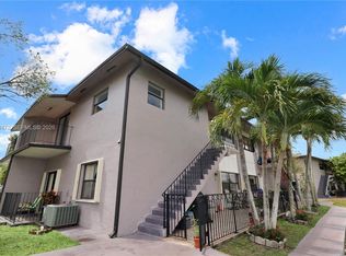 Playa Lago Condo, Miami, FL 33175