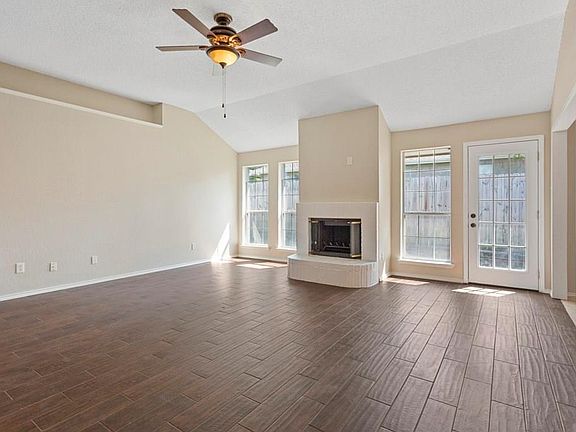 4th image of 813 Voltamp Dr
