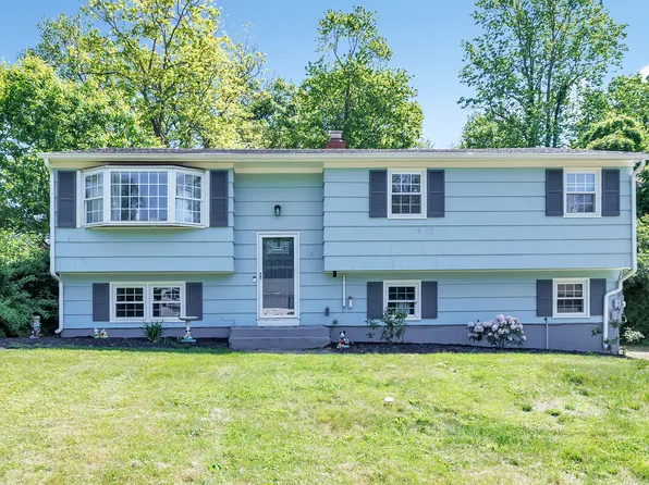 16 Glen Circle, Seymour, CT 06483