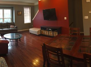 25142 Drillfield Ter, Chantilly, VA 20152