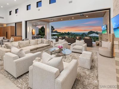 17122 El Mirador, Rancho Santa Fe, CA, 92067