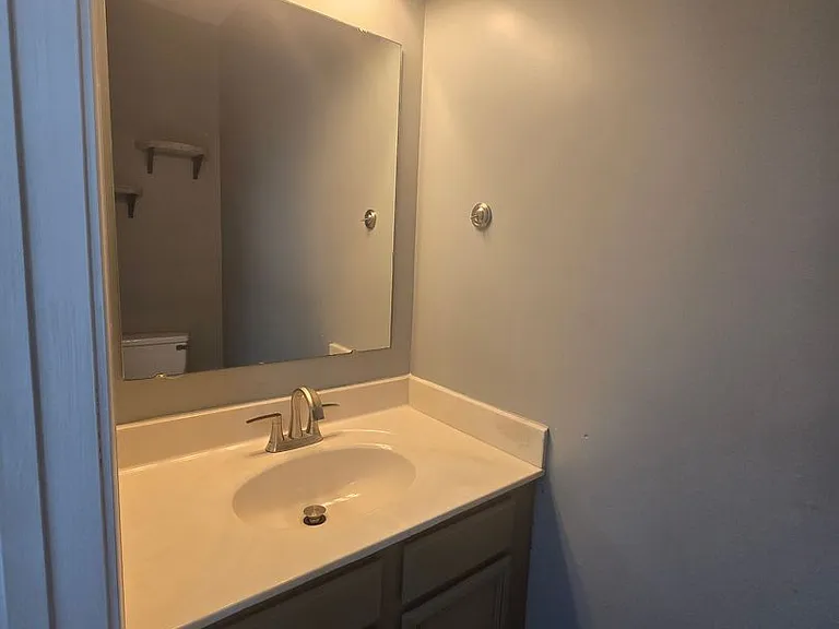 5944 Kindley Dr — Photo 10