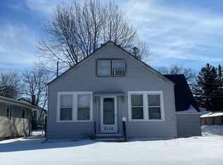 2136 Nokomis Ave, Saint Paul, MN 55119