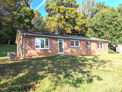 1769 Factory Hill Rd, Callaway, VA, 24067