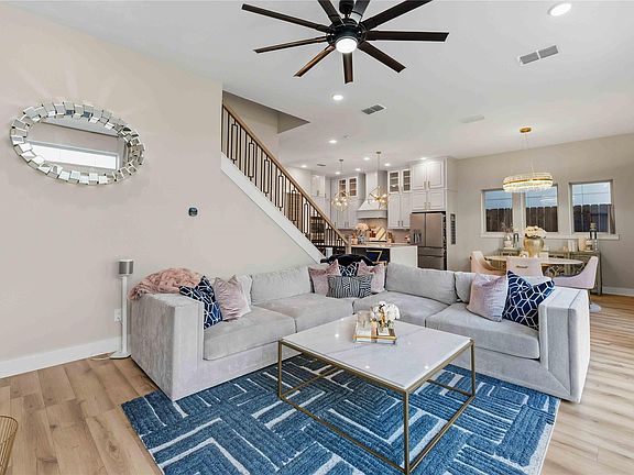 4th image of 1717 Lindsey Ridge Dr