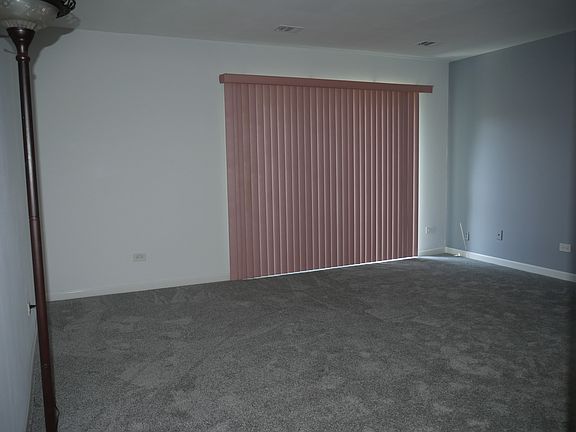 4th image of 4815 W 109th St APT 201