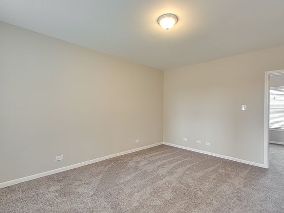 2nd image of 2406 N Kilbourn Ave