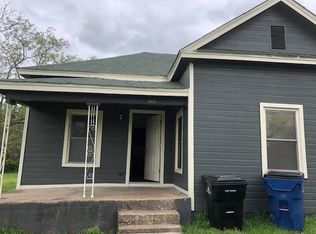 425 E Monterey St, Denison, TX 75021