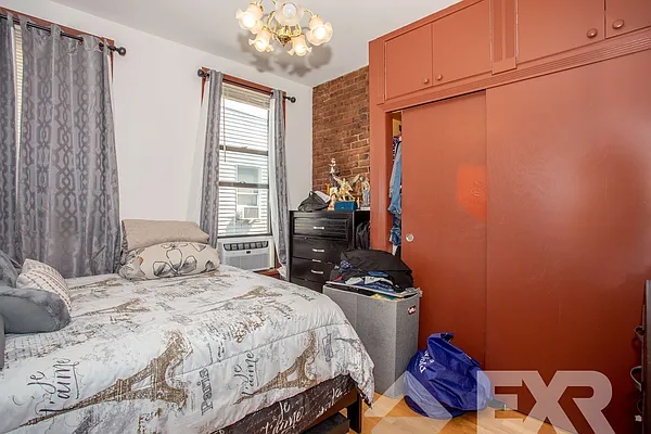 Rented by EXR | media 16