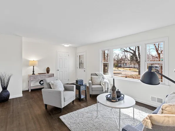 3948 9th Ave, Anoka, MN 55303