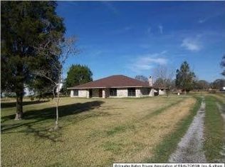 42410 Black Bayou Rd, Gonzales, LA 70737