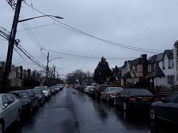 5th image of 114-45 200th St
