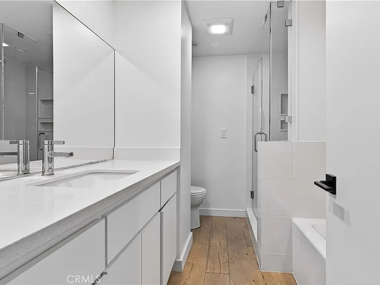 838 N Doheny Dr #505 — Photo 20
