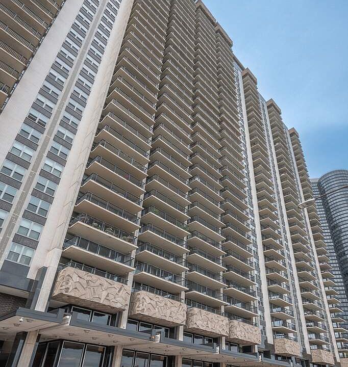 1st image of 400 E Randolph St APT 2325