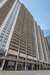 400 E Randolph St APT 2325, Chicago, IL, 60601