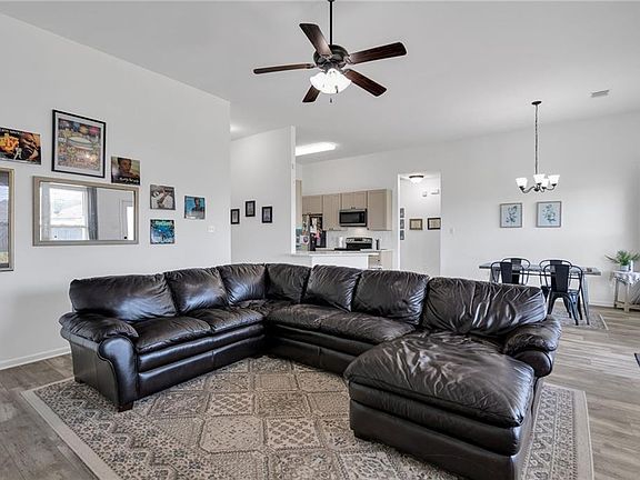 5th image of 20504 Providence Park Blvd