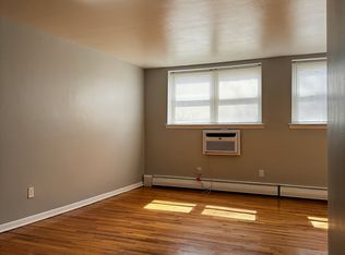 845 Ross St #A3, Rahway, NJ 07065