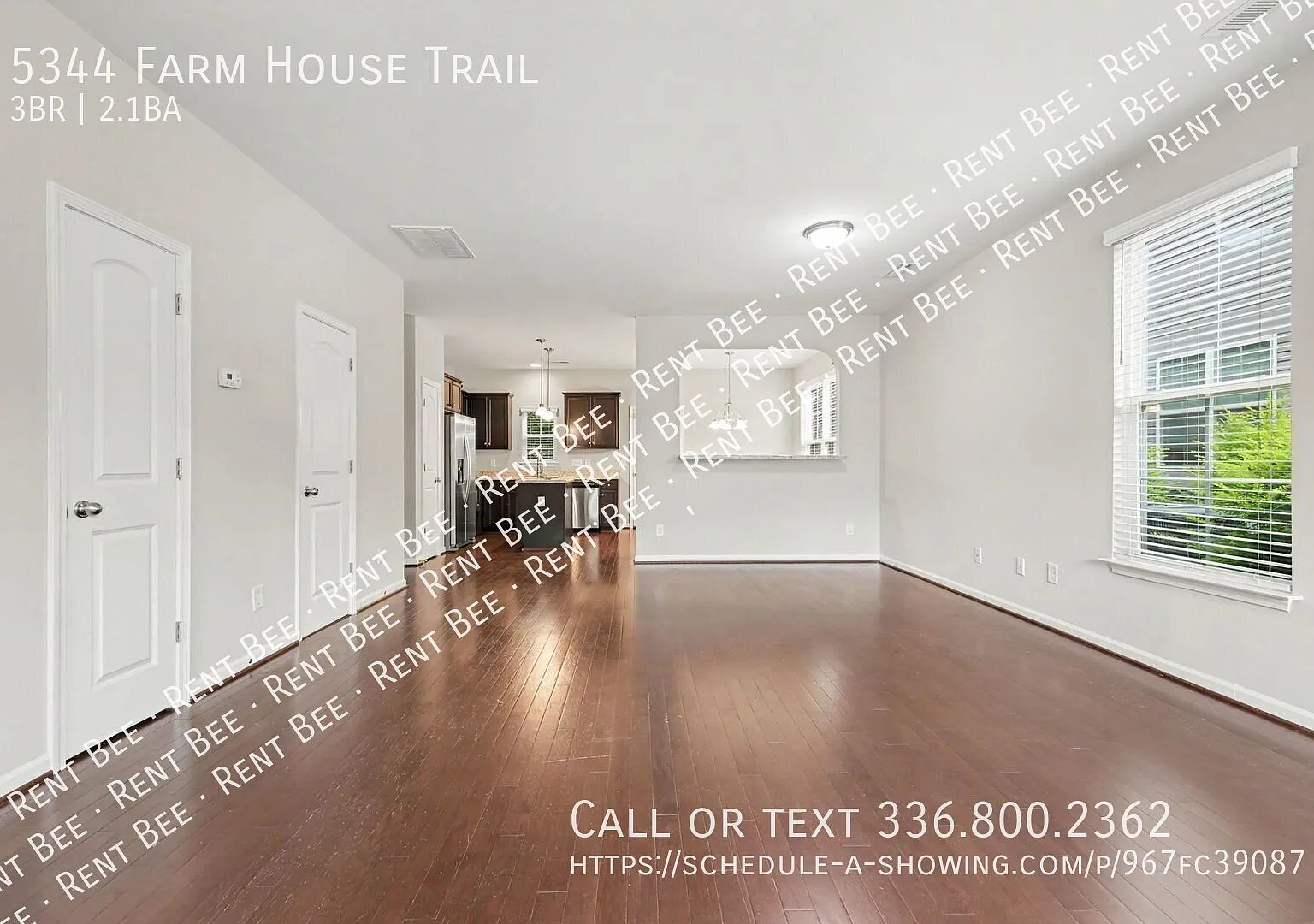 Stunning 3-Bedroom End-Unit Townhome in Desirable Wyngate Village — Photo 4