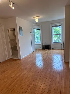 Rented by Madison Estates Sotheby's International Realty | media 10