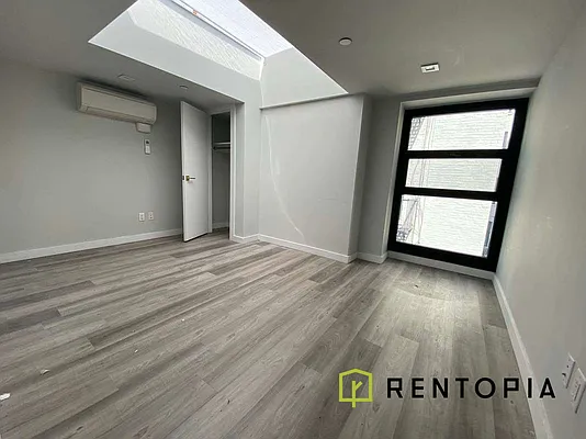 Rented by Rentopia | media 50