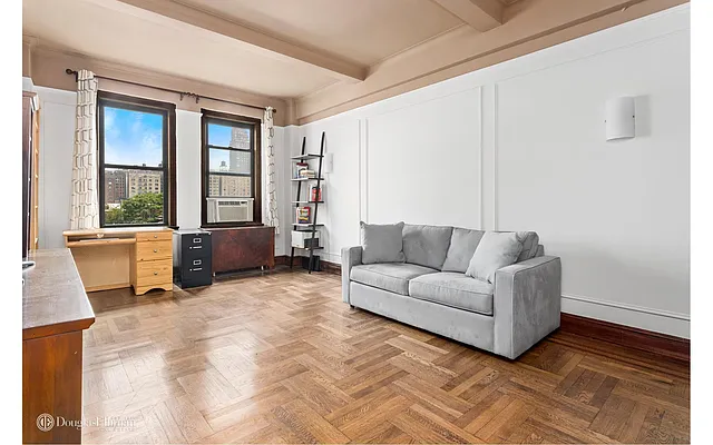 Sold by Douglas Elliman | media 10