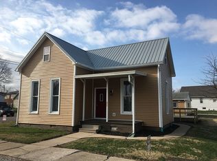 311 W Haub St, Haubstadt, IN 47639