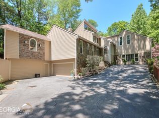 7900 Saddle Ridge Dr, Sandy Springs, GA 30350