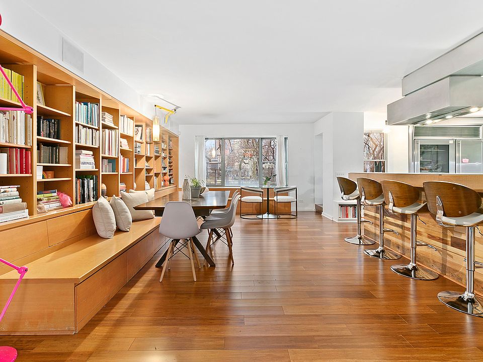 1st image of 2 5th Ave APT 25