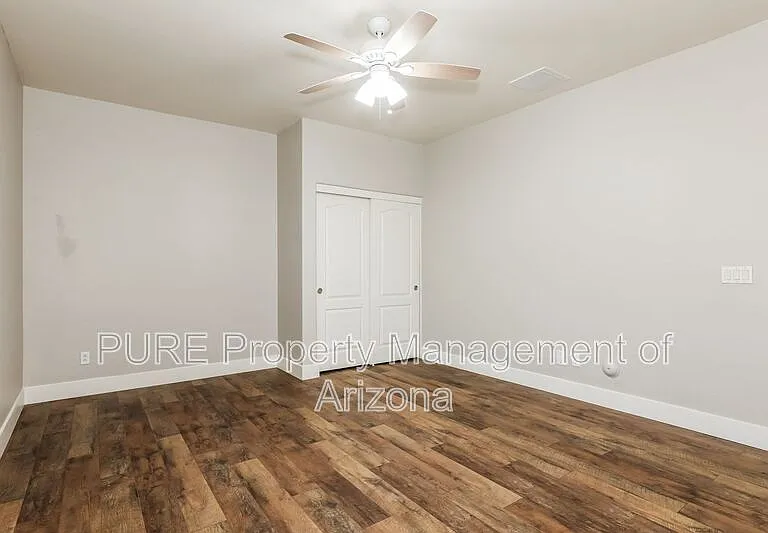 43558 W Oster Dr — Photo 17
