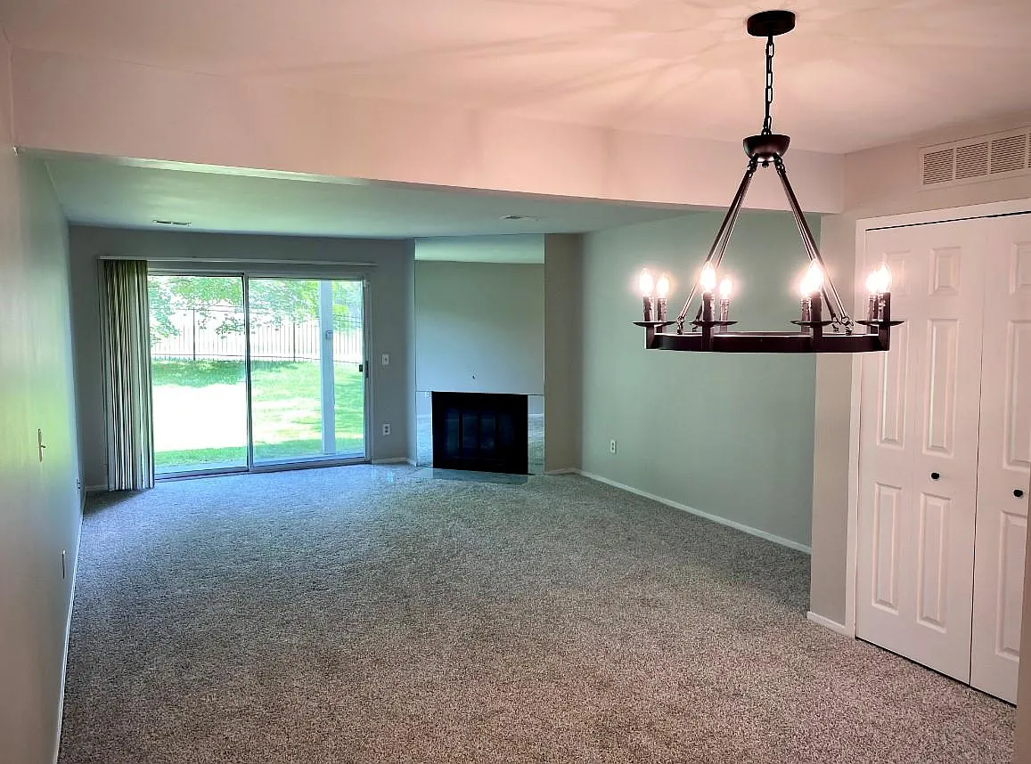 2 bed, $1,850 — Photo 2