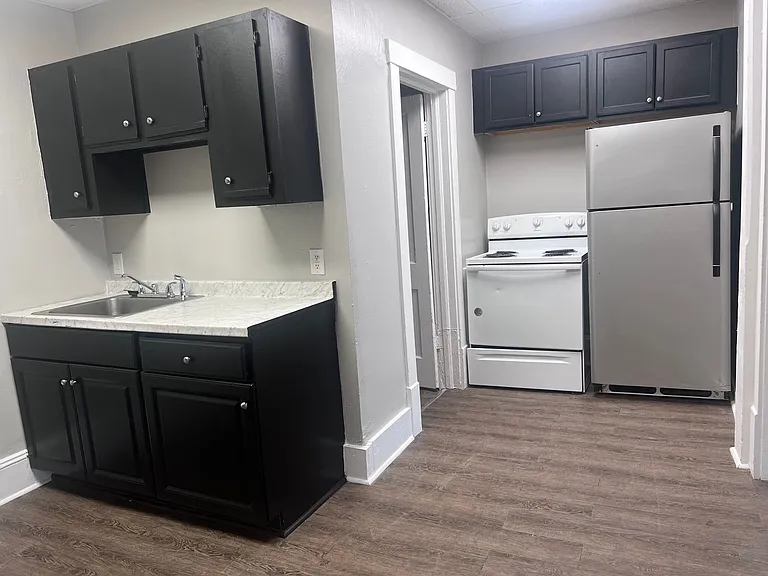 3756 Williamson Rd NW — Photo 5