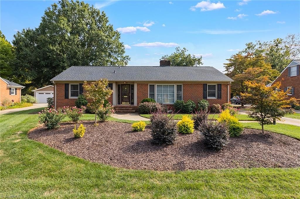 2807 Northampton Dr, Greensboro, NC 27408 Zillow