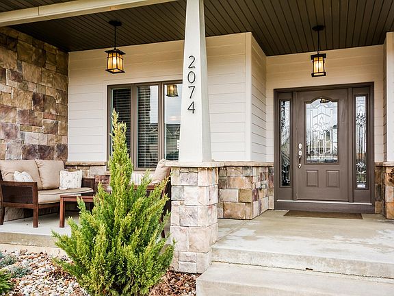 2nd image of 2074 Joni Ln